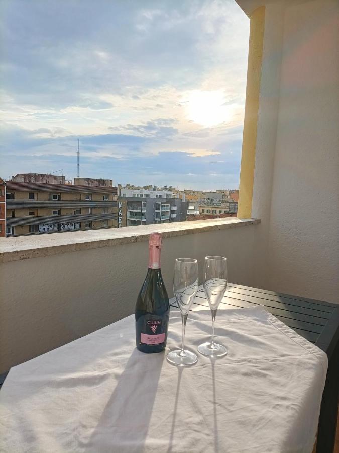La Terrazza Sull'Appia By Hostand Apartment Rome Luaran gambar